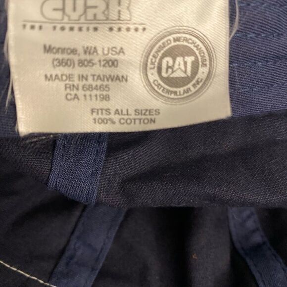 EUC Caterpillar Machines hat. - Picture 4 of 4